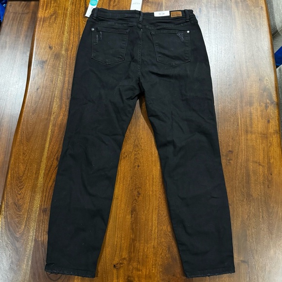 New! Judy Blue Black Distressed Boyfriend Fit Jeans Size 15/32 - Picture 3 of 8